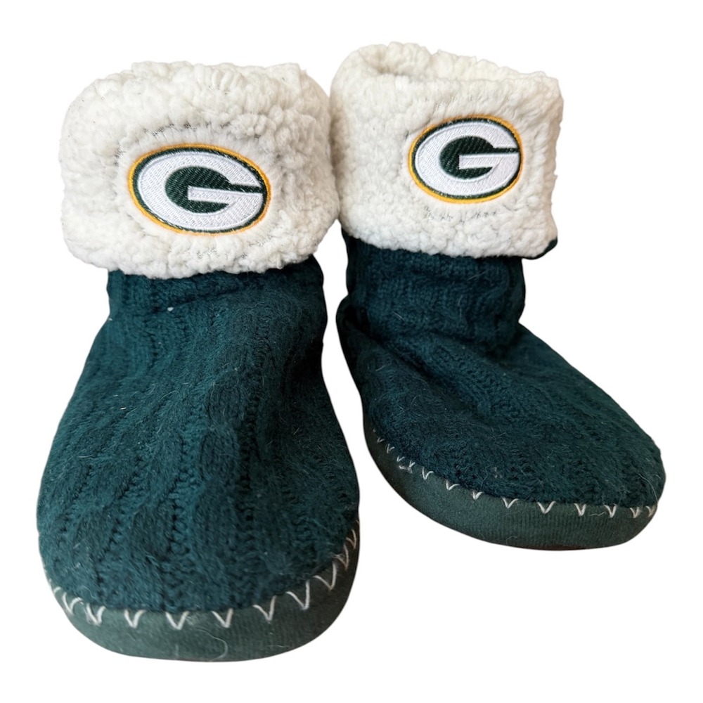 NFL Womans Green Bay Packers Faux Fur Bootie Slippers Size 7-8